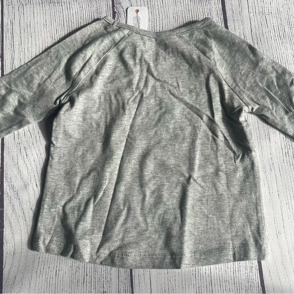 Gymboree Grey Love Your Mother Earth Tee size 6-12 months